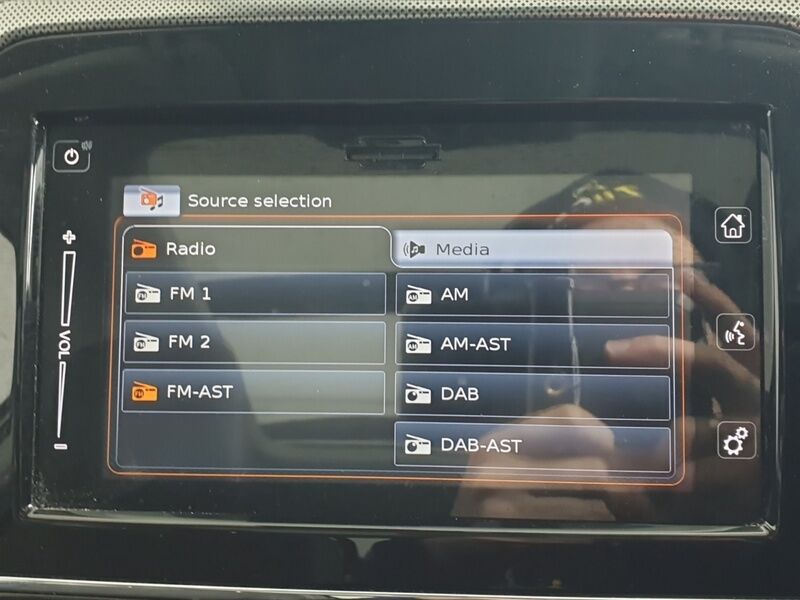 More views of Suzuki Vitara