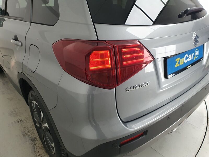 More views of Suzuki Vitara