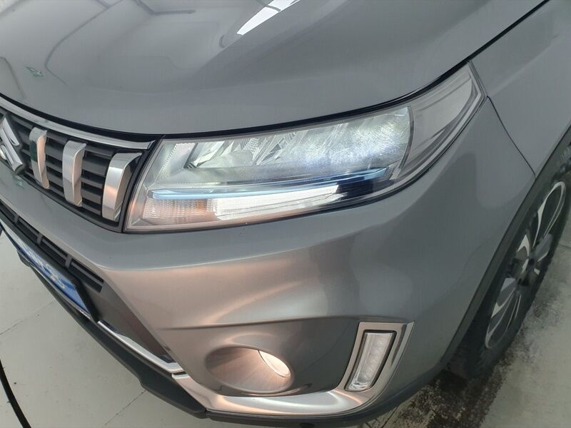 More views of Suzuki Vitara