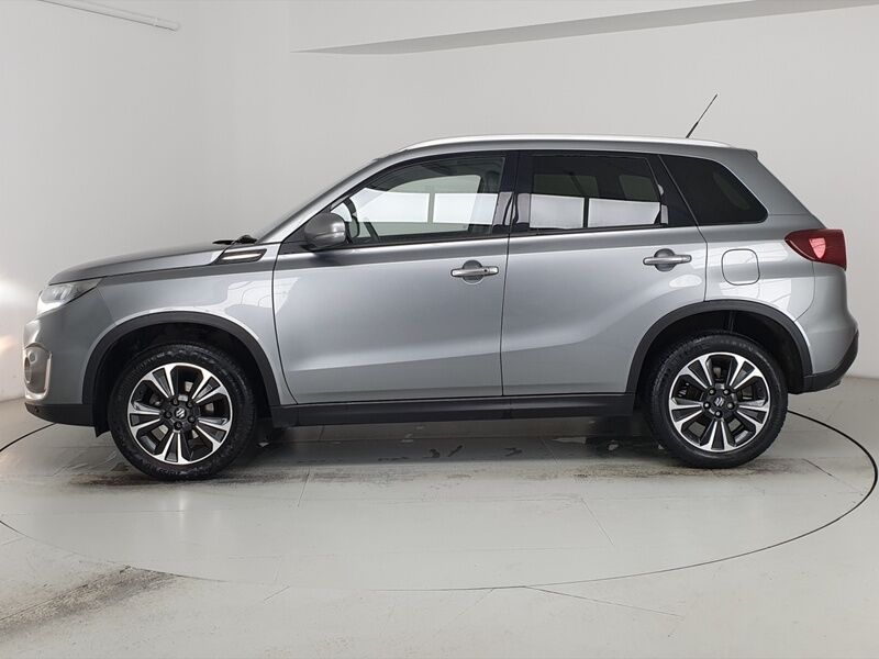 More views of Suzuki Vitara