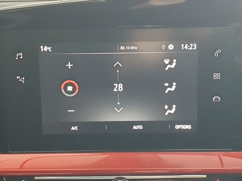 More views of Opel Mokka