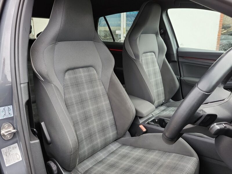 More views of Volkswagen Golf