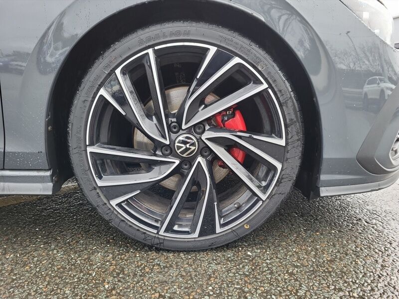 More views of Volkswagen Golf