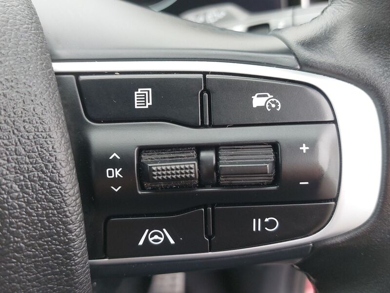 More views of Kia Sportage