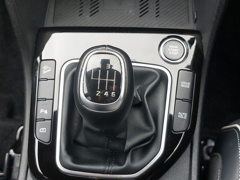 More views of Kia Sportage