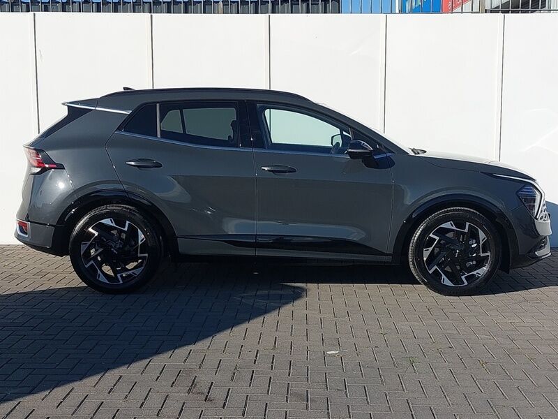 More views of Kia Sportage