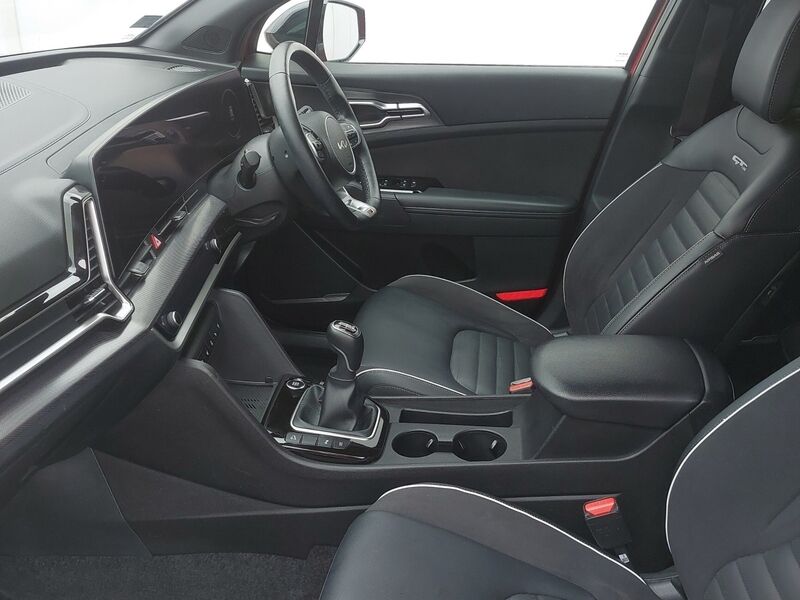 More views of Kia Sportage