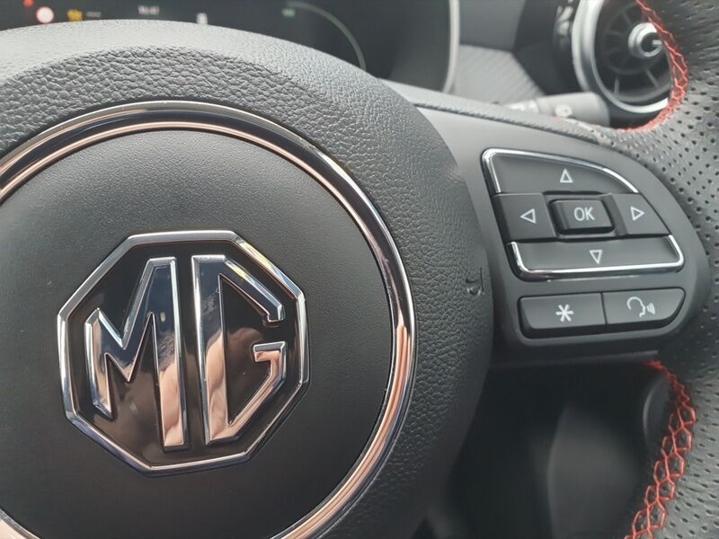 More views of MG ZS