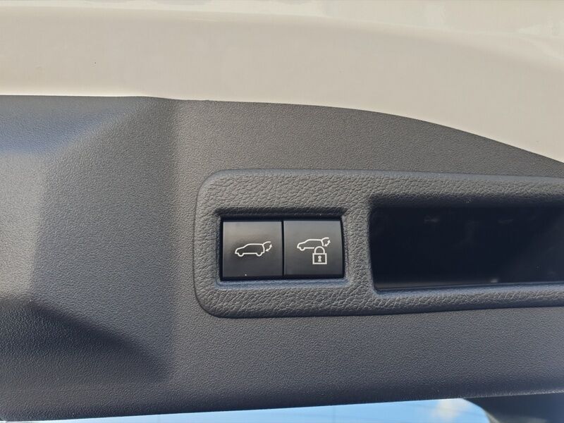 More views of Toyota bZ4X