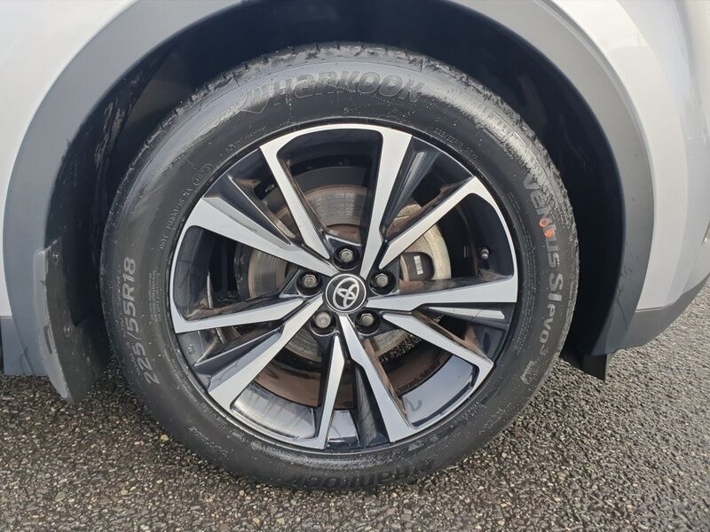 More views of Toyota C-HR