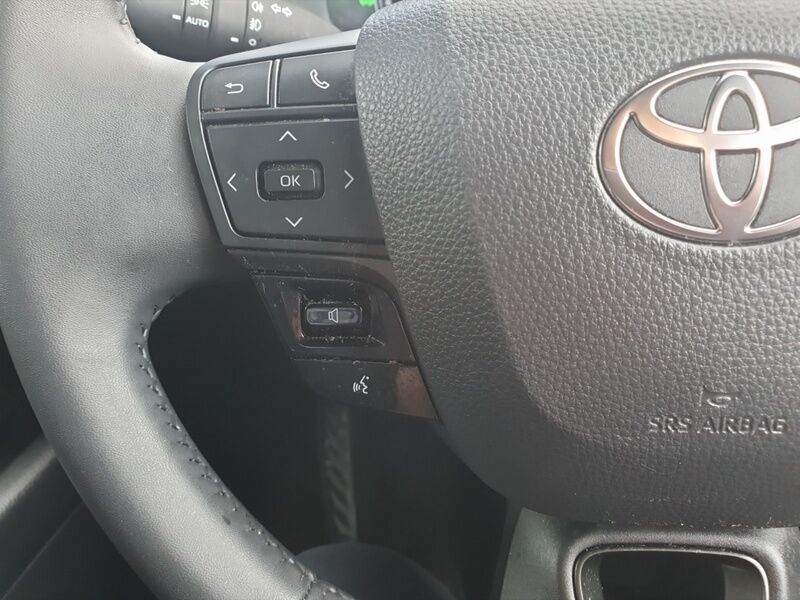 More views of Toyota C-HR