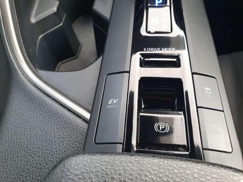 More views of Toyota C-HR