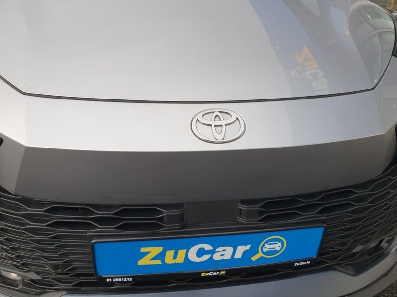 More views of Toyota C-HR