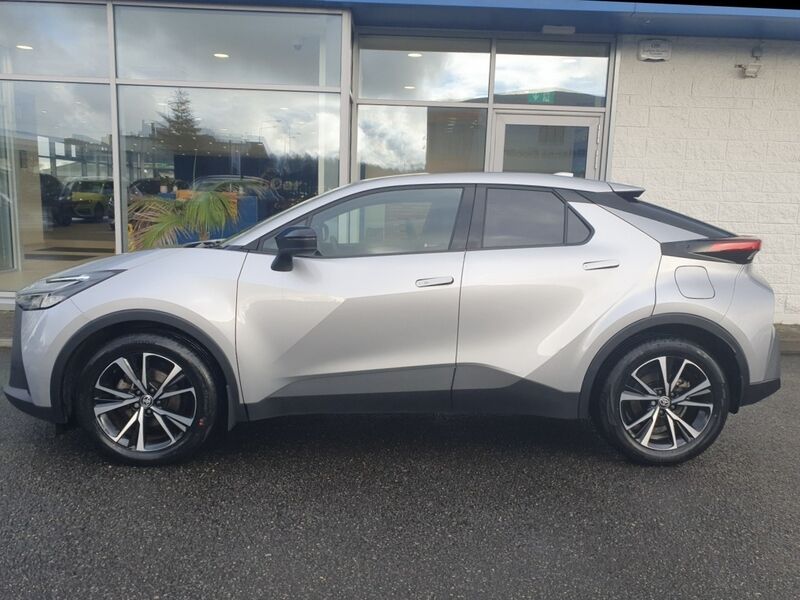 More views of Toyota C-HR