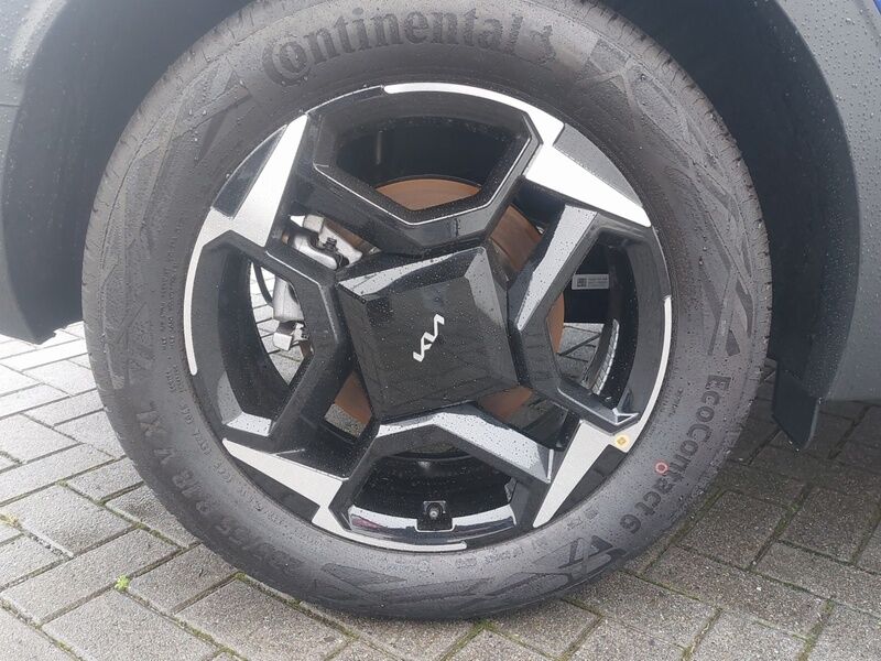 More views of Kia Sportage