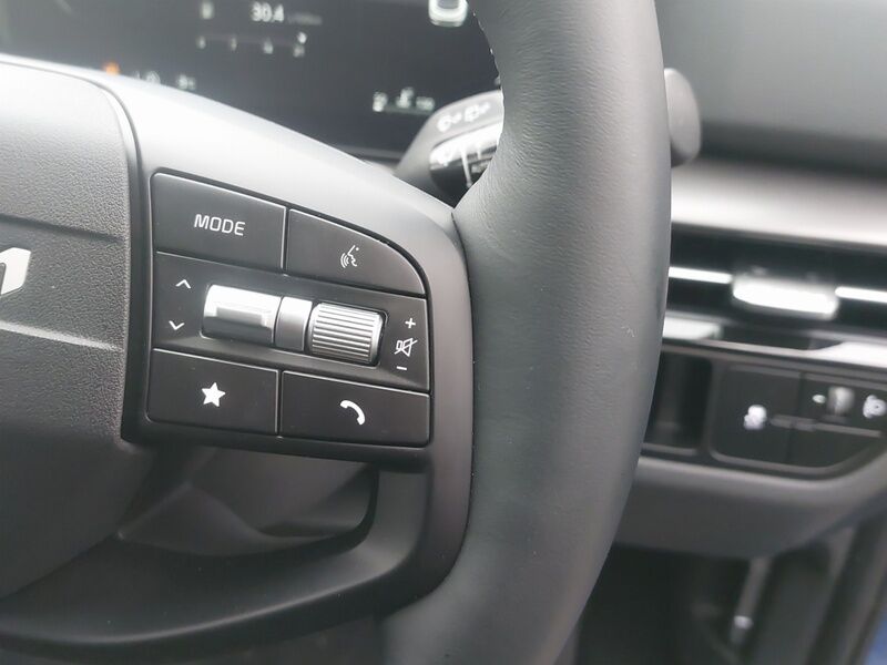 More views of Kia Sportage