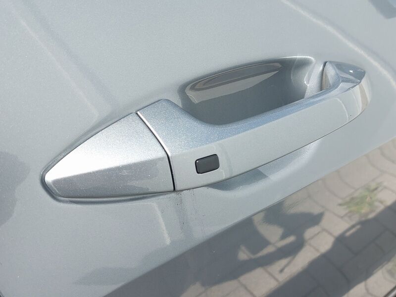 More views of Kia Sportage