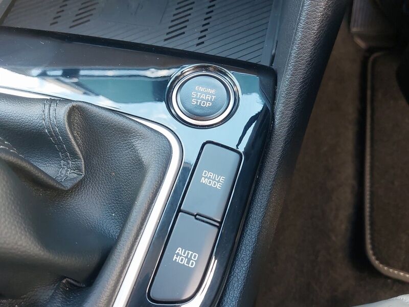 More views of Kia Sportage