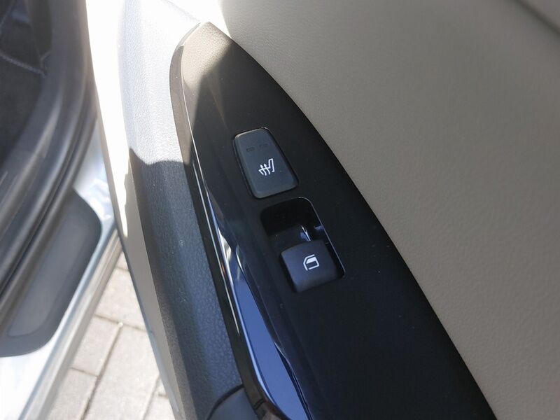 More views of Kia Sportage