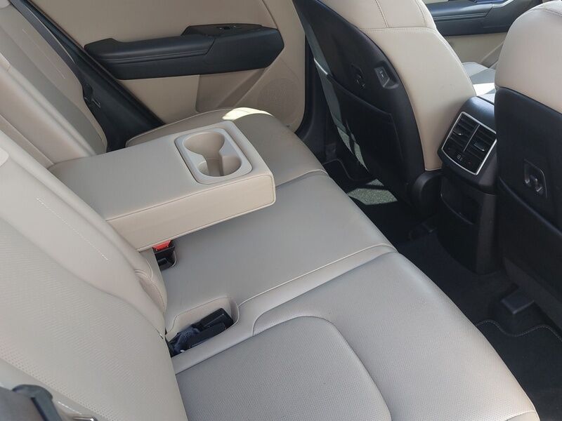 More views of Kia Sportage