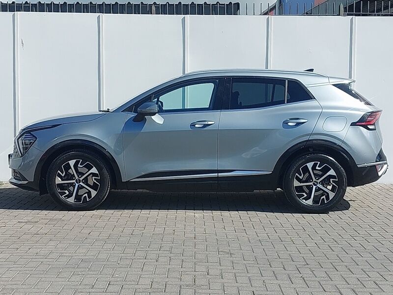 More views of Kia Sportage