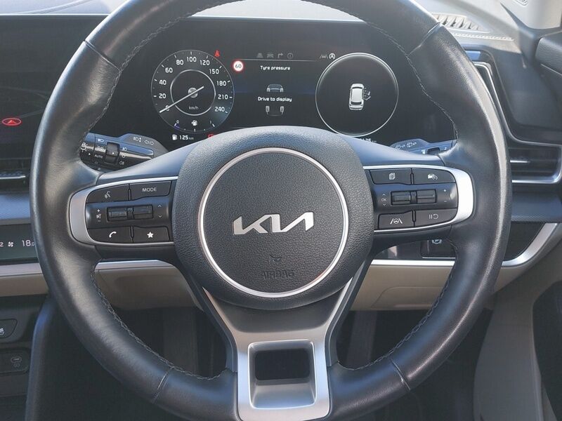 More views of Kia Sportage