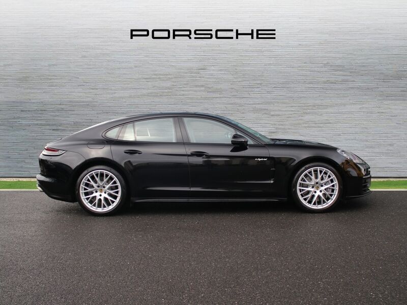 More views of Porsche Panamera