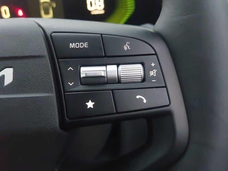 More views of Kia Sportage