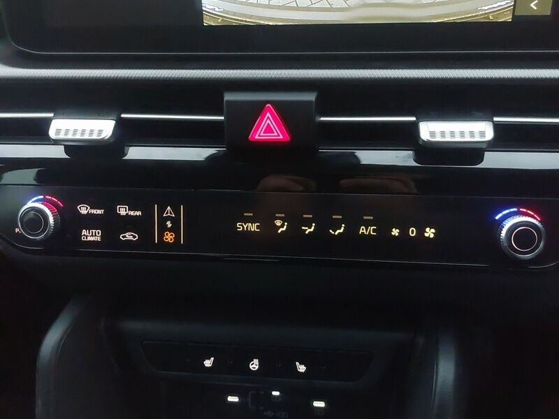 More views of Kia Sportage