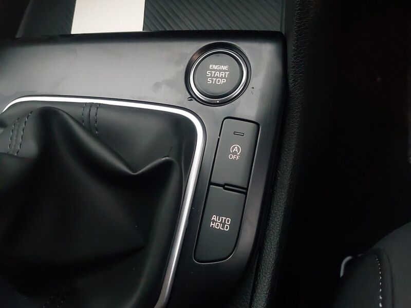 More views of Kia Sportage