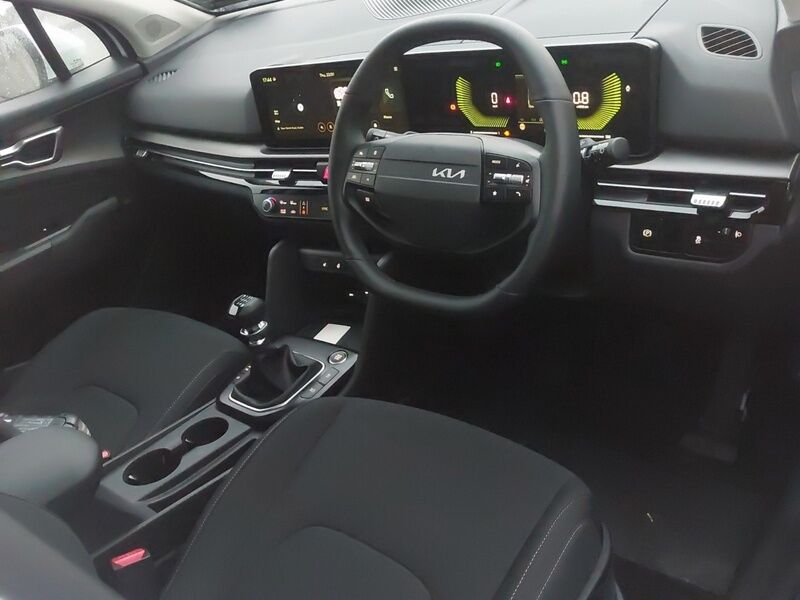 More views of Kia Sportage