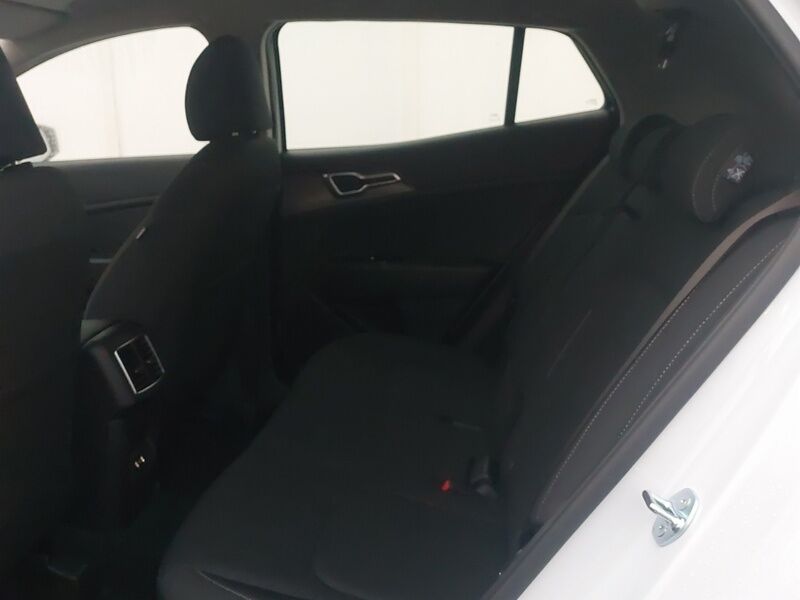 More views of Kia Sportage