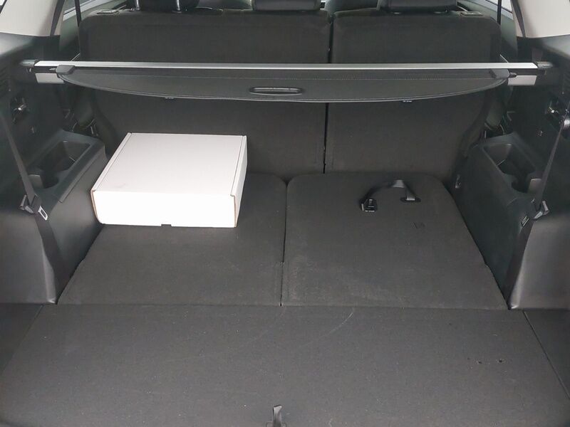 More views of Kia Sorento