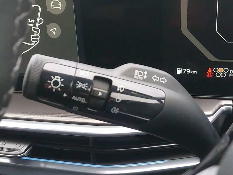 More views of Kia Sorento