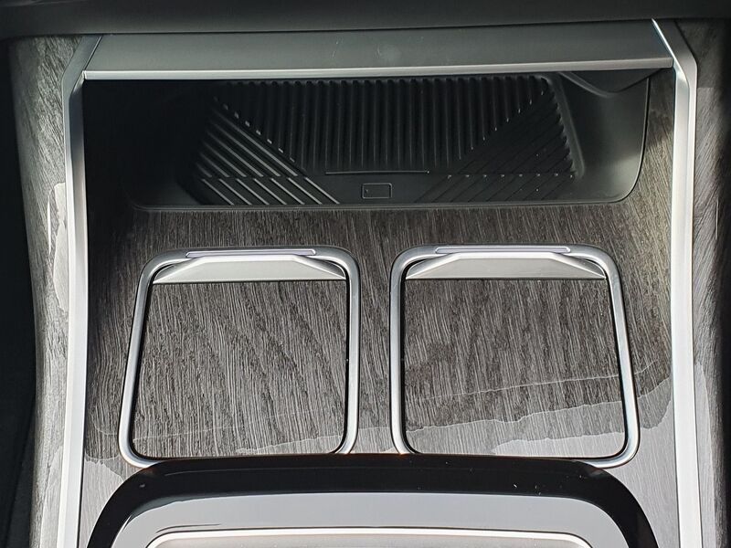 More views of BMW 7-Series