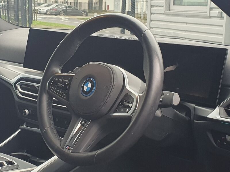 More views of BMW 3-Series