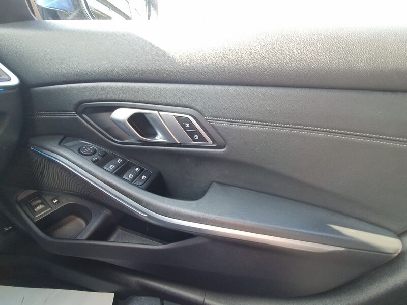 More views of BMW 3-Series