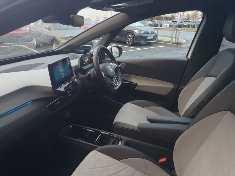 More views of Volkswagen ID.3