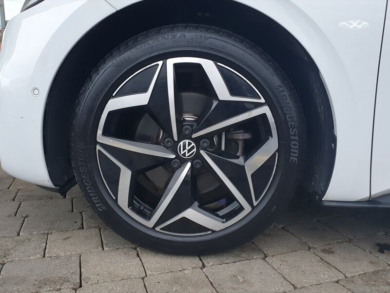 More views of Volkswagen ID.3