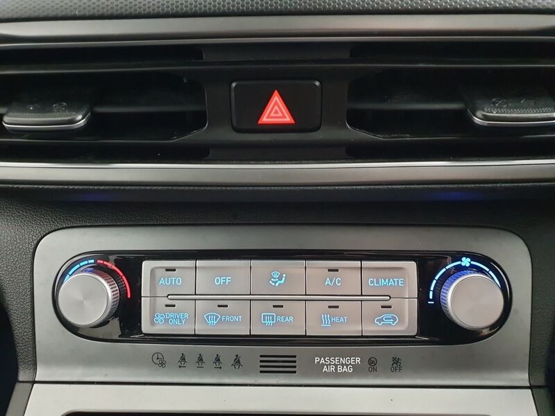 More views of Hyundai KONA