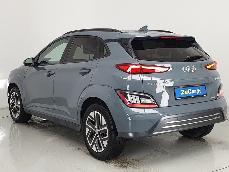 More views of Hyundai KONA