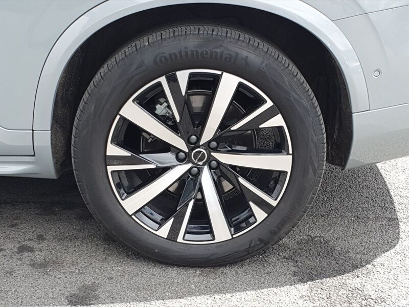 More views of Volvo XC90