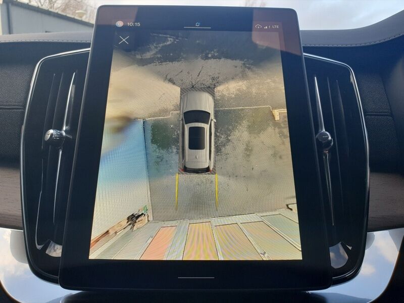 More views of Volvo XC90