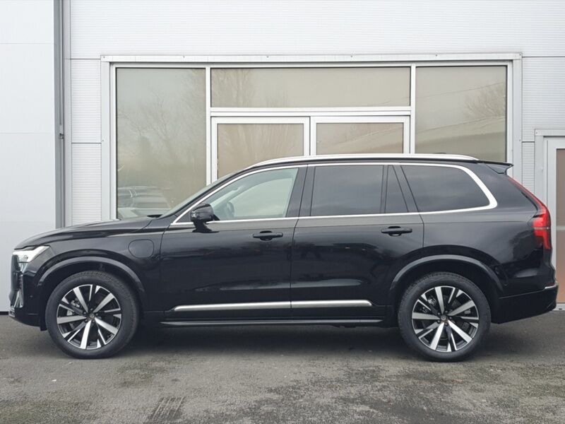More views of Volvo XC90