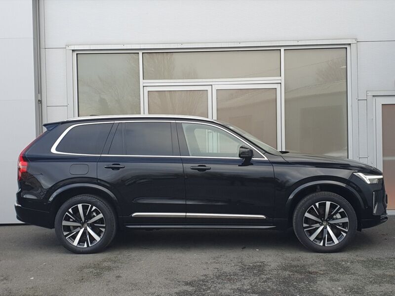 More views of Volvo XC90