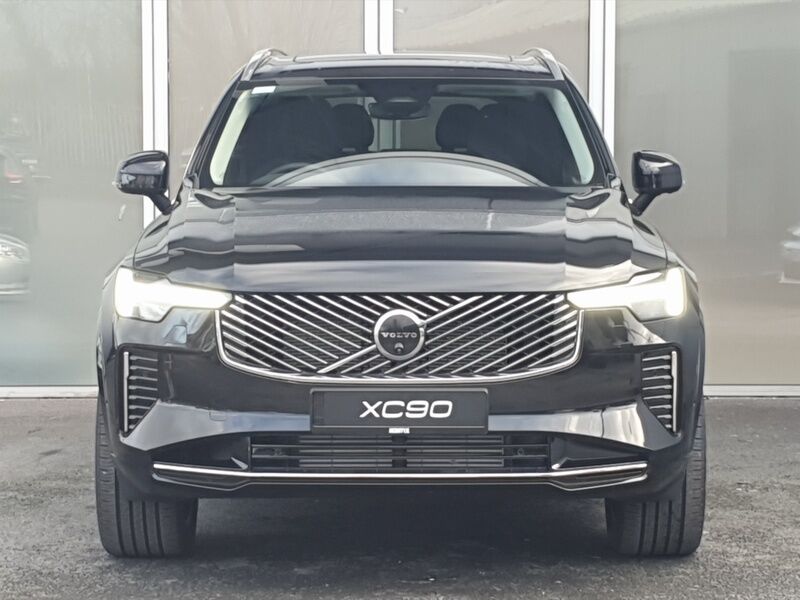 More views of Volvo XC90