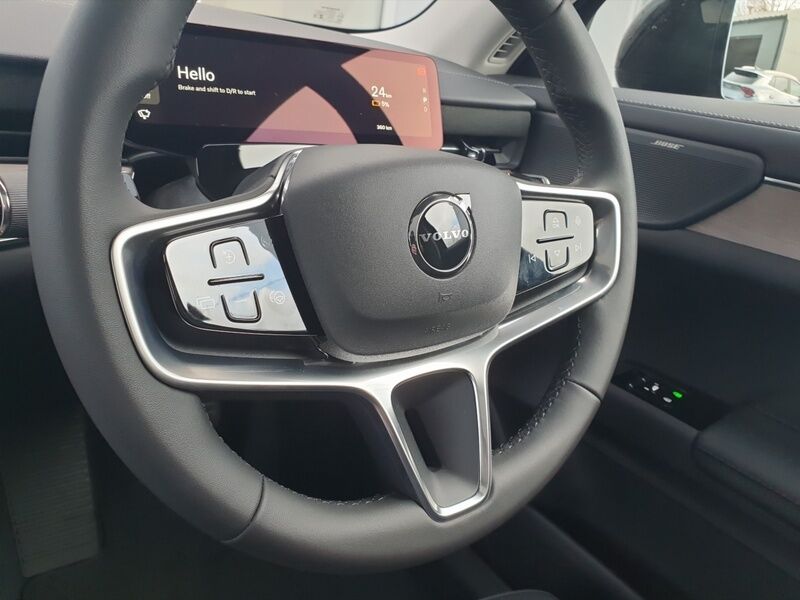 More views of Volvo ES90