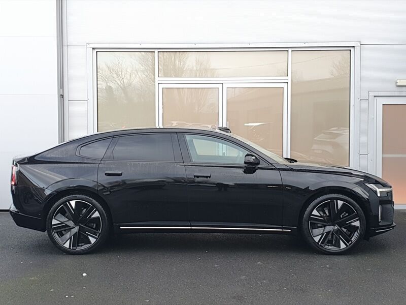 More views of Volvo ES90