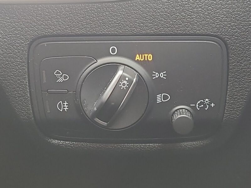 More views of Audi Q2