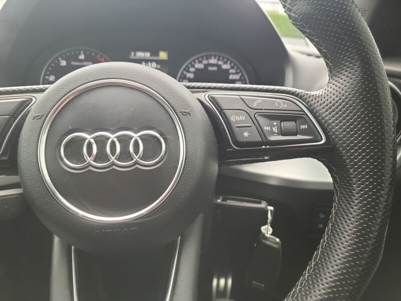 More views of Audi Q2